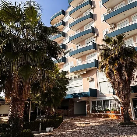 Apartment Alexis Sarande